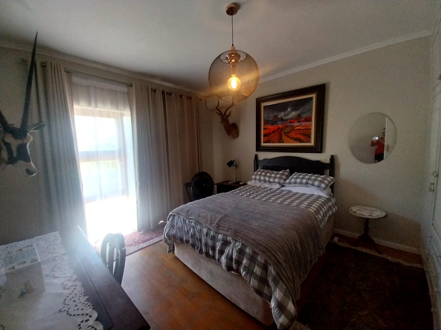 5 Bedroom Property for Sale in Robertson Western Cape